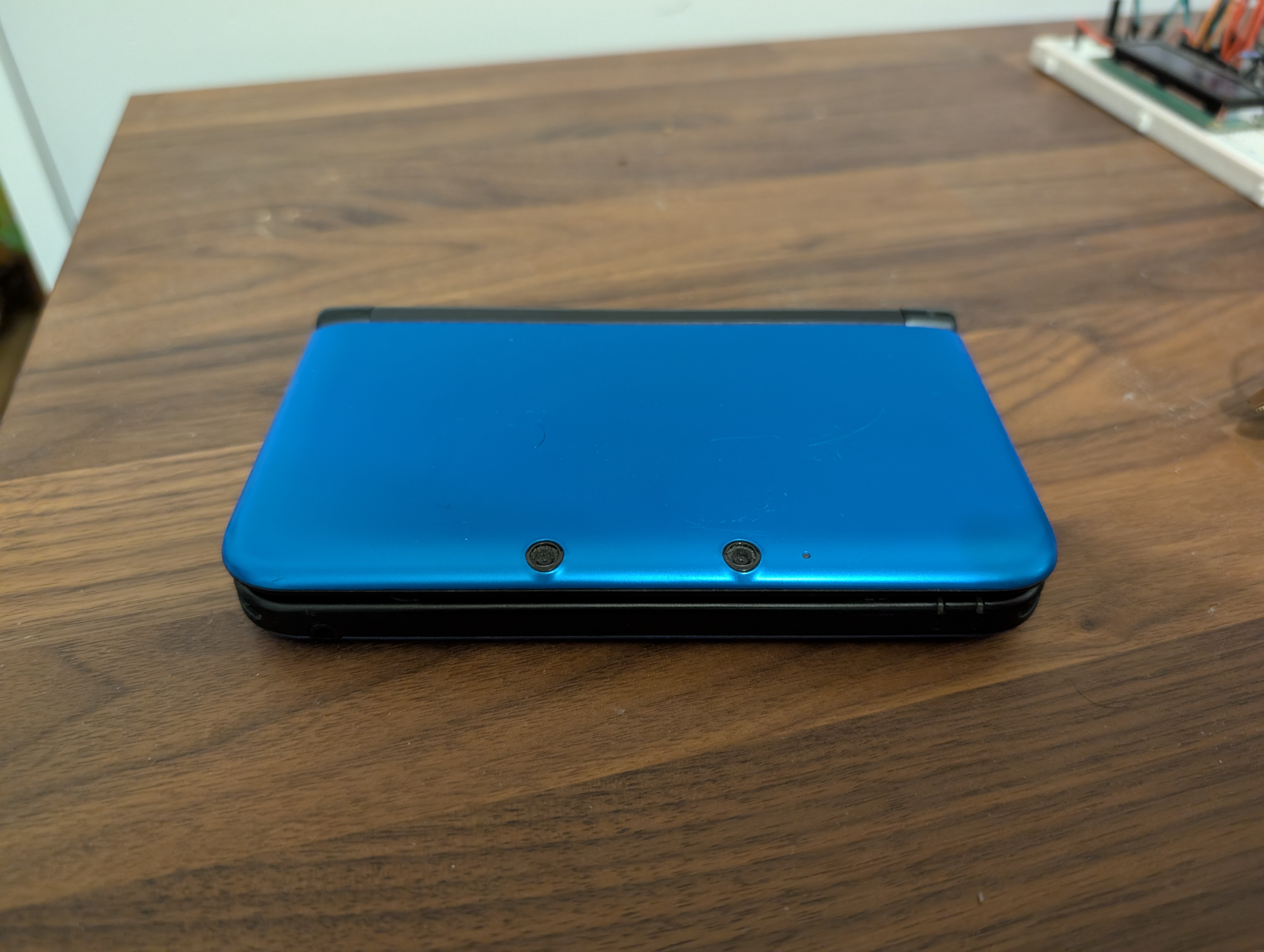 a picture of my old 3ds